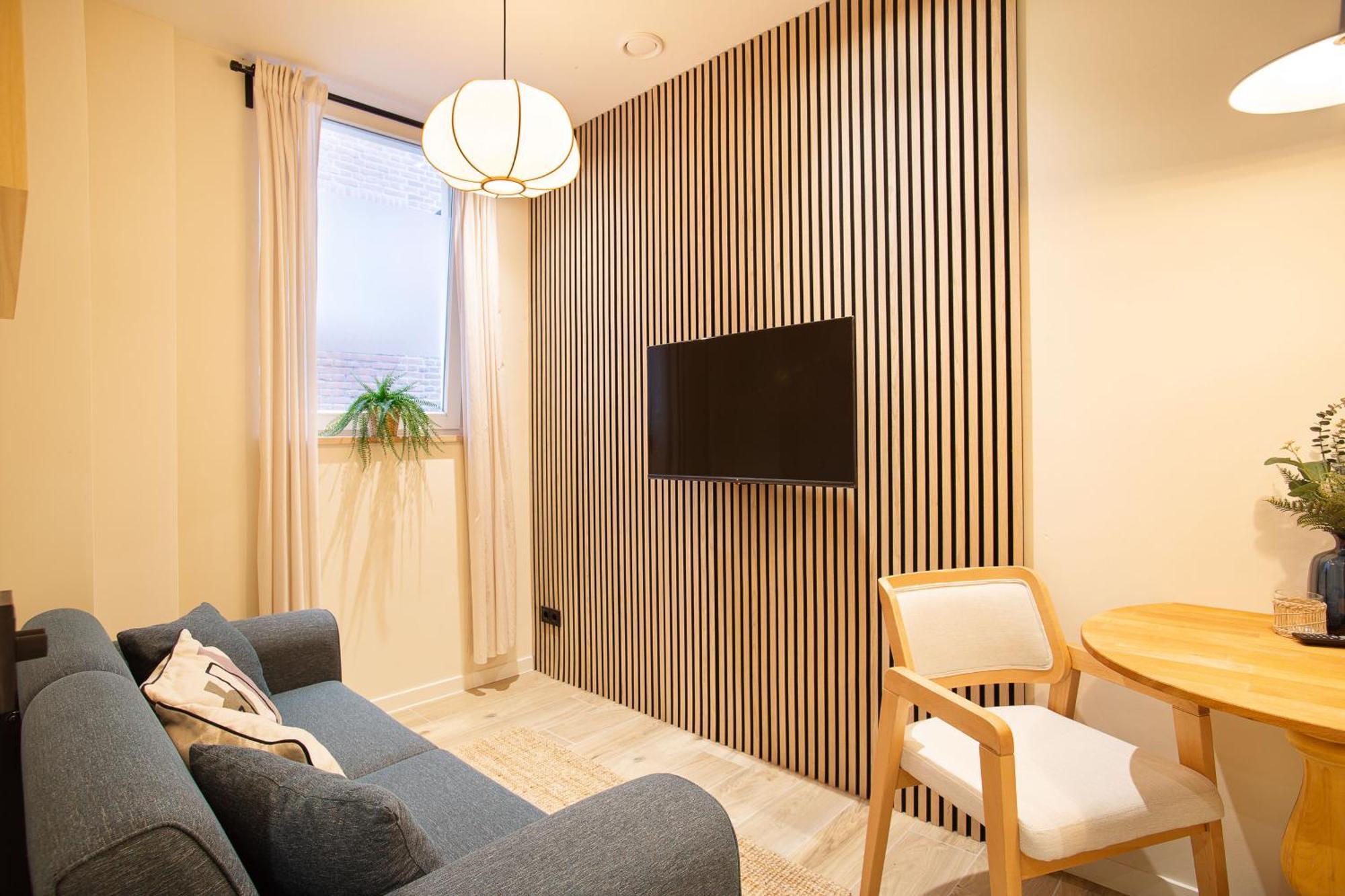 Curated Near Scheveningen Appartement