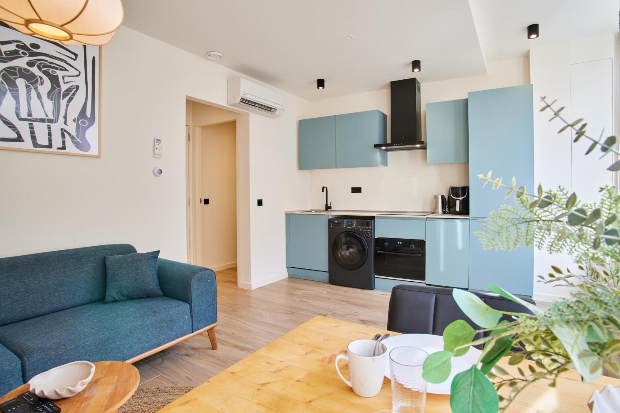 Curated Near Scheveningen Appartement *