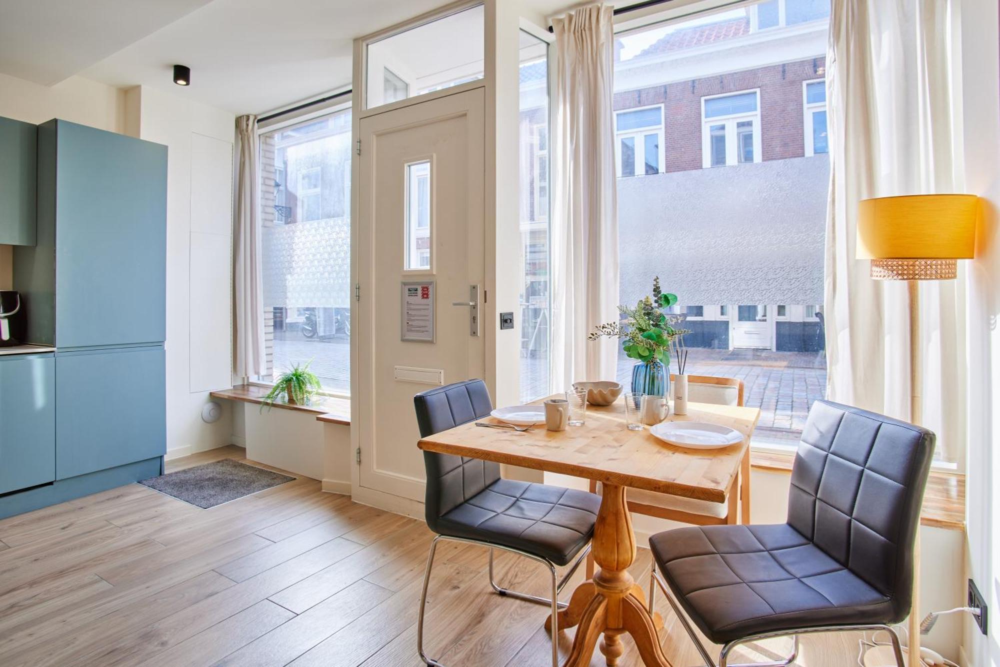 Curated Apartment Near Scheveningen Beach Appartement *