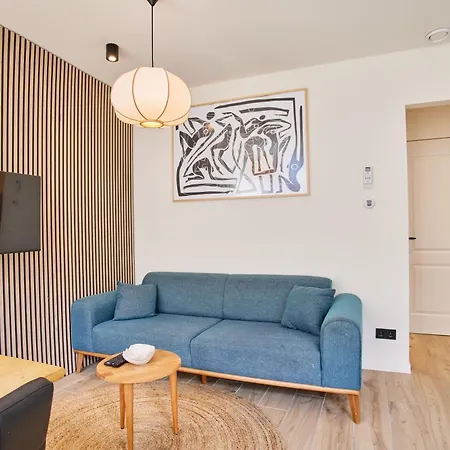 Curated Near Scheveningen Appartement